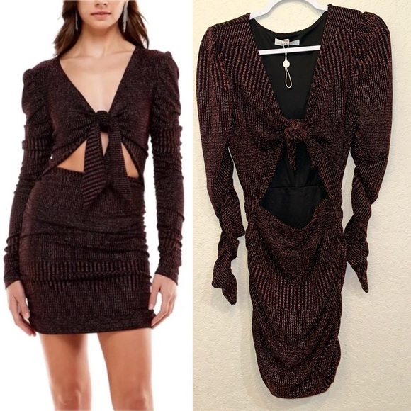 Wayf Dresses & Skirts - Wayf x Emma Rose Corvette Small Black & Red LongSleeve Ruched Mini Holiday Dress